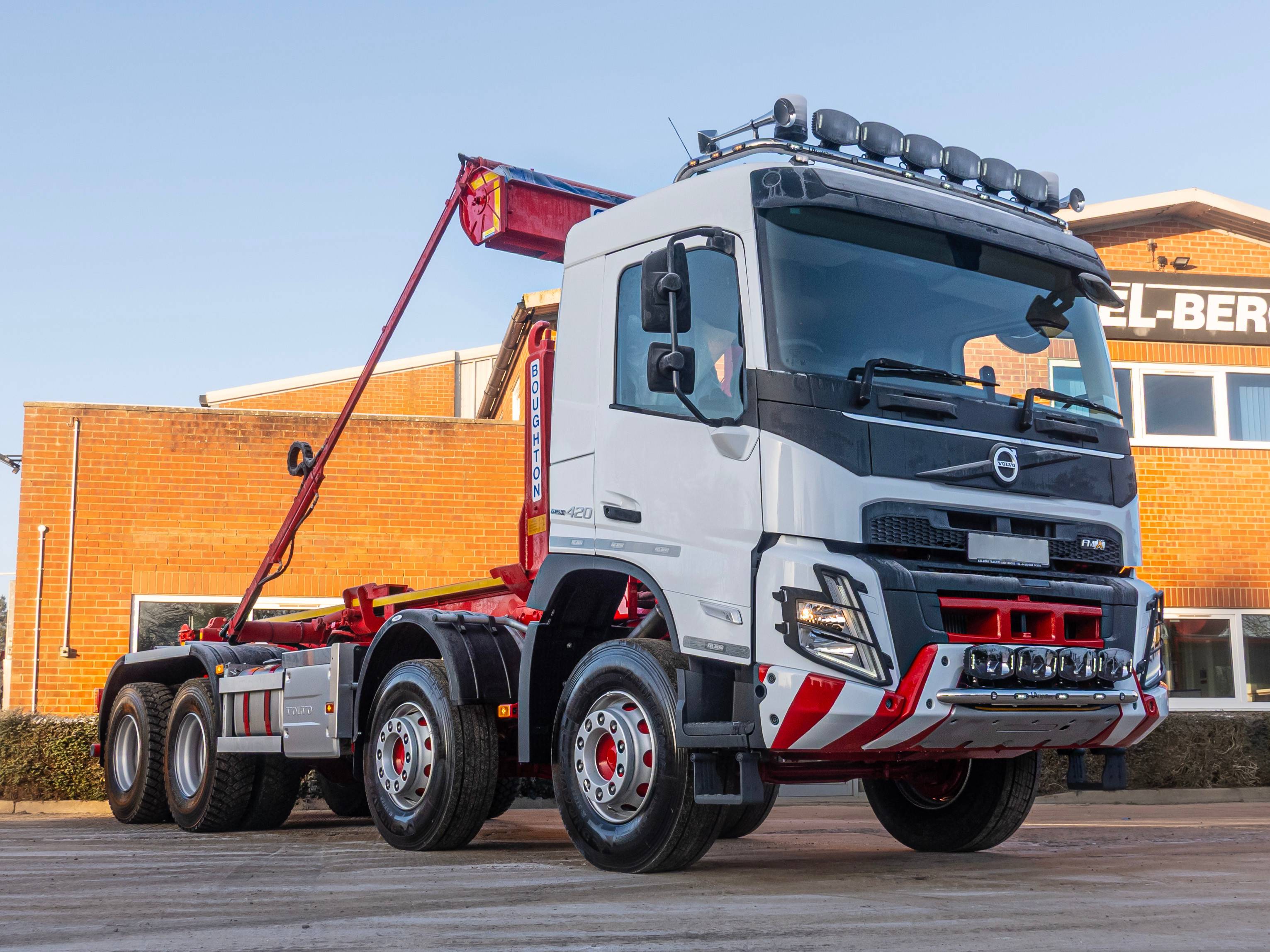Volvo FMX 420 8×4 Boughton Hook Loader